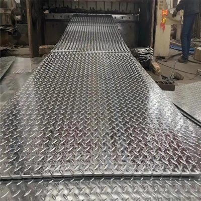 注文アルミニウム チェック模様のシートのダイヤモンドの版の反スリップは200mmを肋骨で補強した
