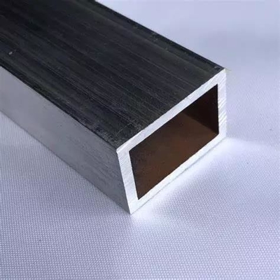 名前